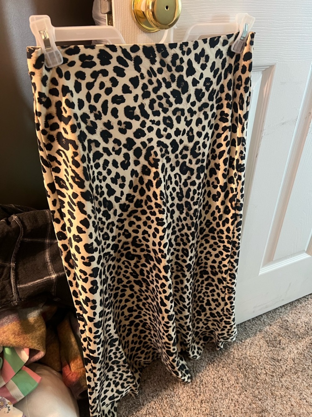 Leopard Print Midi Skirt - Neutral